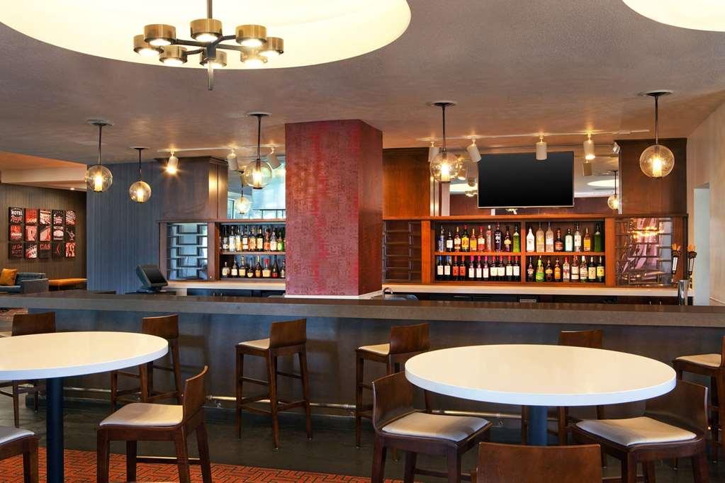 Doubletree By Hilton Las Vegas East Flamingo 餐厅 照片