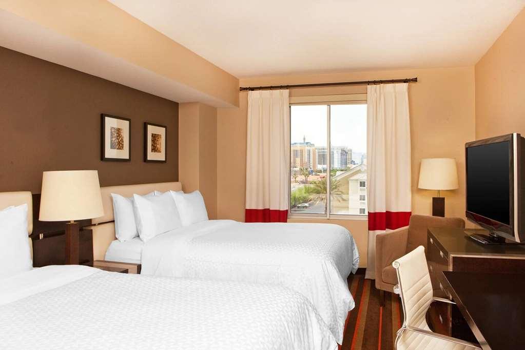 Doubletree By Hilton Las Vegas East Flamingo 客房 照片