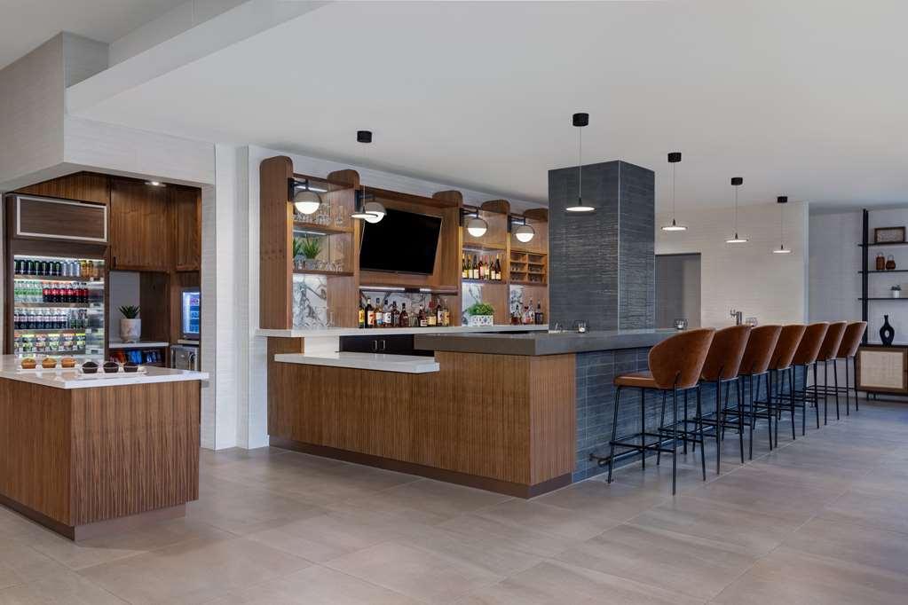 Doubletree By Hilton Las Vegas East Flamingo 餐厅 照片