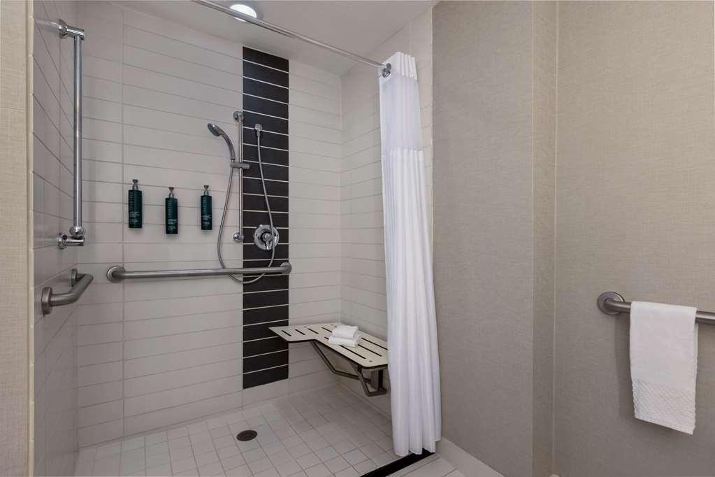 Doubletree By Hilton Las Vegas East Flamingo 客房 照片